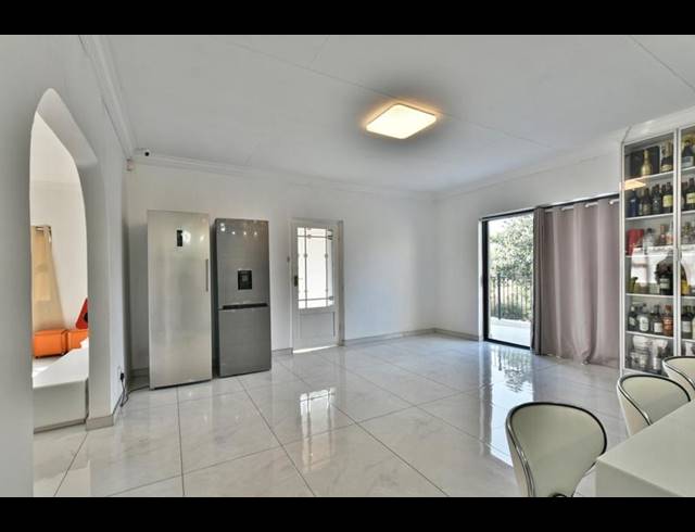 3 BEDROOM HOUSE FOR SALE IN CYRILDENE